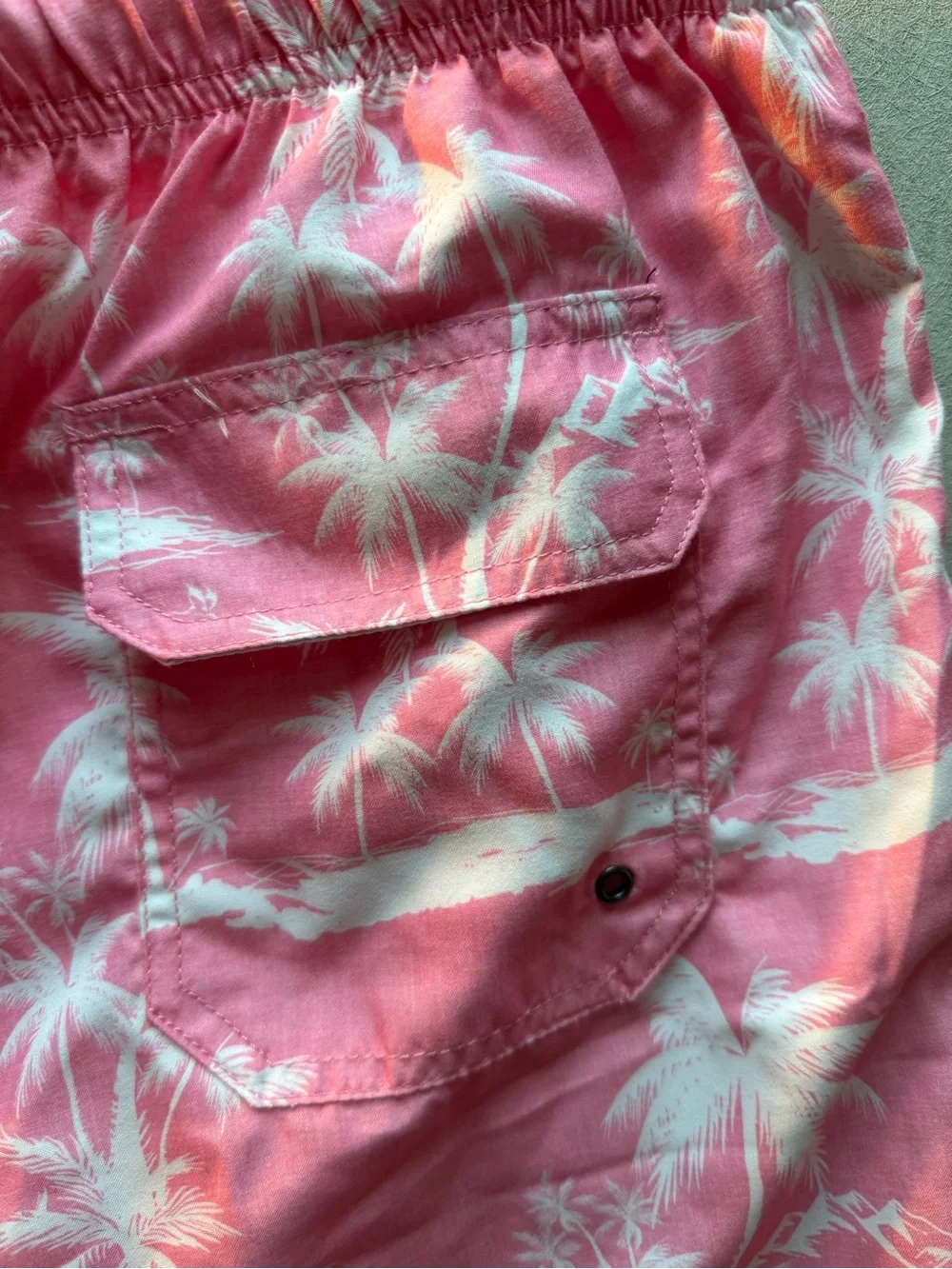 The Endless Summer lightweight pink